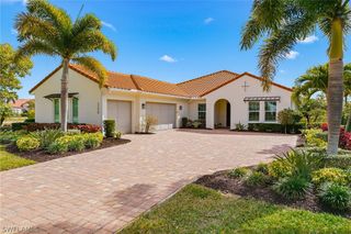 3206 Cotuit LN, Naples, FL 34114