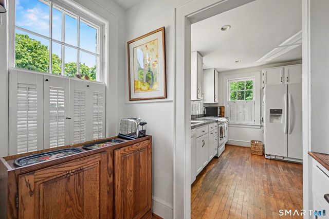 378 Wilton Road W, Ridgefield, CT 06877