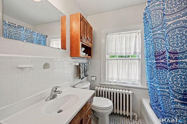 378 Wilton Road W, Ridgefield, CT 06877