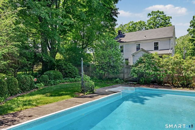 378 Wilton Road W, Ridgefield, CT 06877