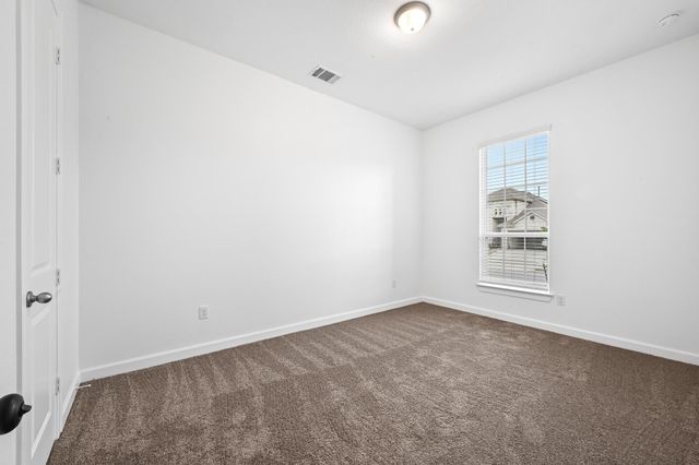 498 Gamble DR, Buda, TX 78610