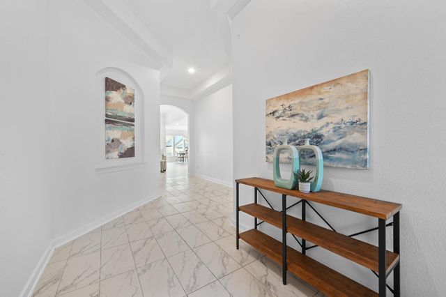 498 Gamble DR, Buda, TX 78610