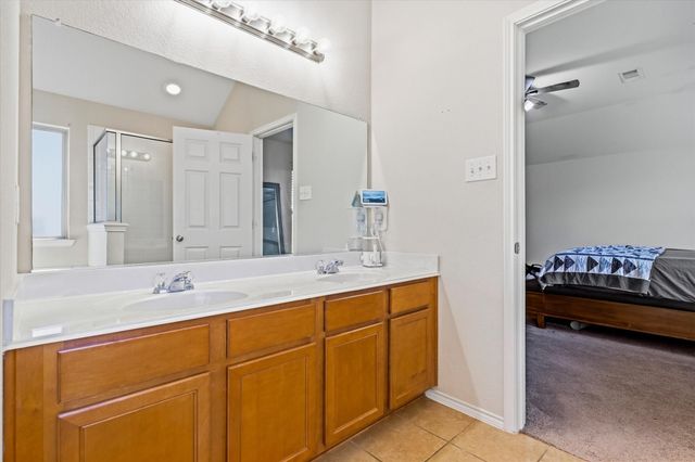 8745 Golden Sunset Trail, Fort Worth, TX 76244