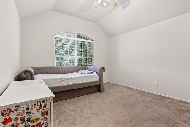 8745 Golden Sunset Trail, Fort Worth, TX 76244