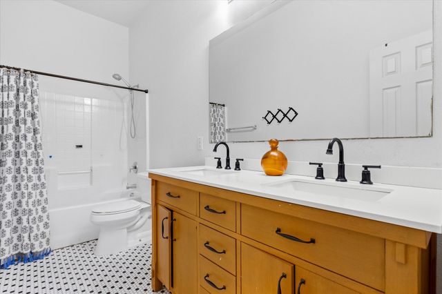 8745 Golden Sunset Trail, Fort Worth, TX 76244