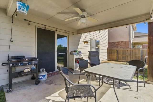 8745 Golden Sunset Trail, Fort Worth, TX 76244