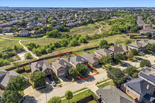 8745 Golden Sunset Trail, Fort Worth, TX 76244