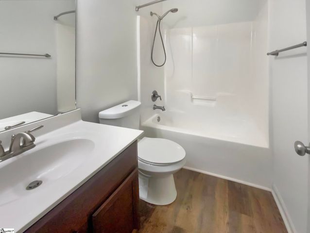 139 Castleton Circle, Boiling Springs, SC 29316