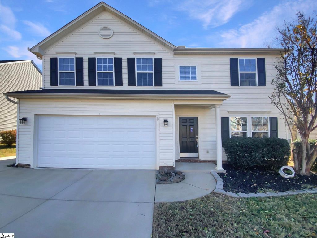 139 Castleton Circle, Boiling Springs, SC 29316