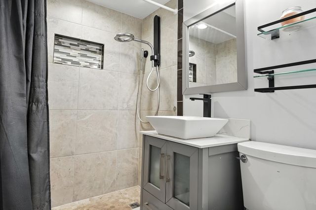 7130 Grand Avenue, Hammond, IN 46323