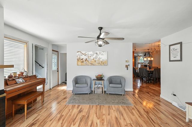 7130 Grand Avenue, Hammond, IN 46323