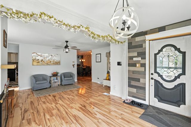 7130 Grand Avenue, Hammond, IN 46323