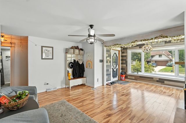 7130 Grand Avenue, Hammond, IN 46323