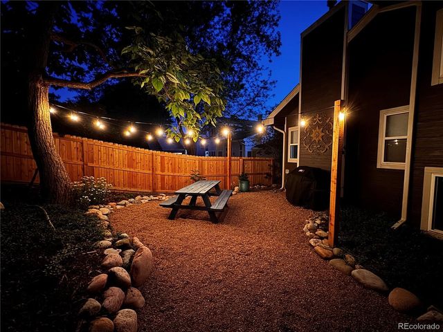 812 Brookside Dr, Longmont, CO 80504