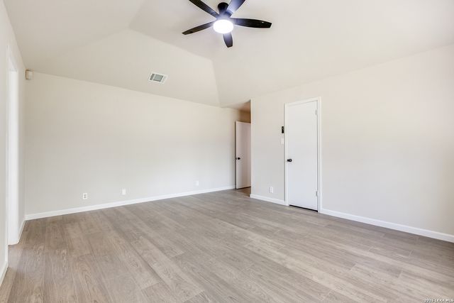 6107 John Chapman, San Antonio, TX 78240