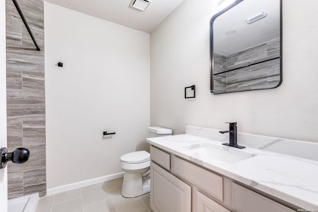 6107 John Chapman, San Antonio, TX 78240