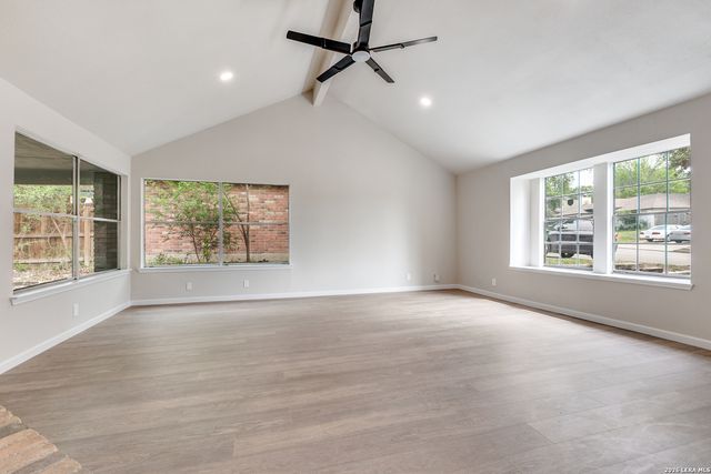 6107 John Chapman, San Antonio, TX 78240