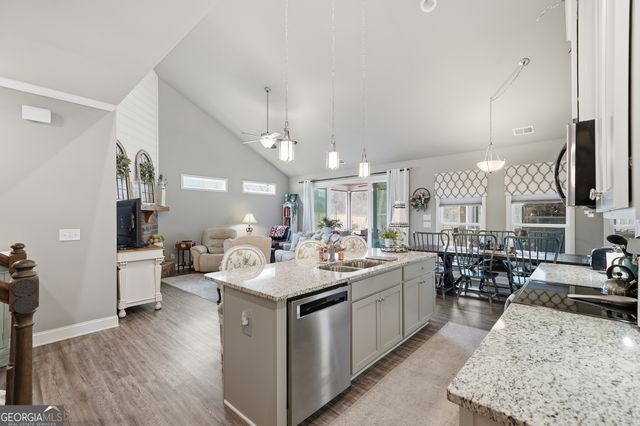 116 Highland Pointe Drive, Ellijay, GA 30536