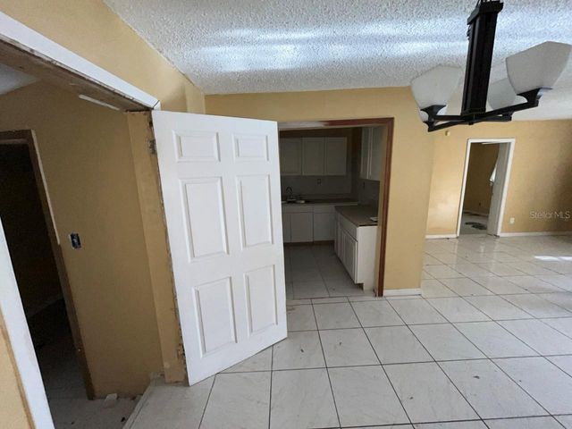 1648 MESSINA AVENUE, Orlando, FL 32811