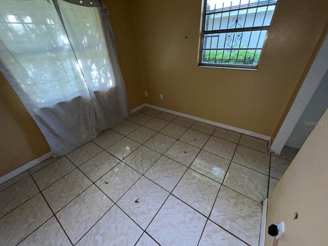 1648 MESSINA AVENUE, Orlando, FL 32811
