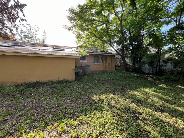 1648 MESSINA AVENUE, Orlando, FL 32811