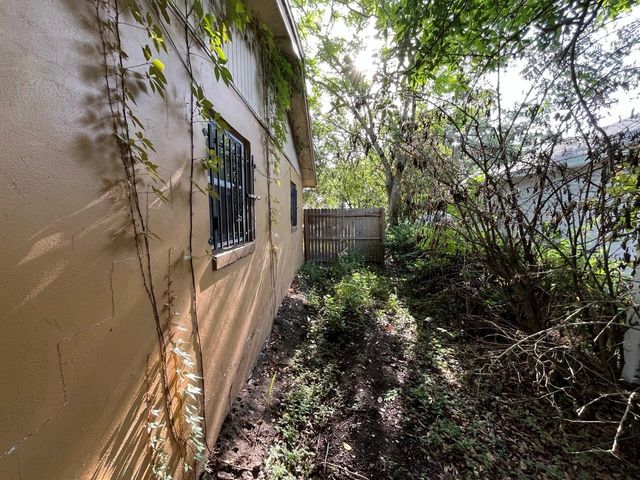 1648 MESSINA AVENUE, Orlando, FL 32811