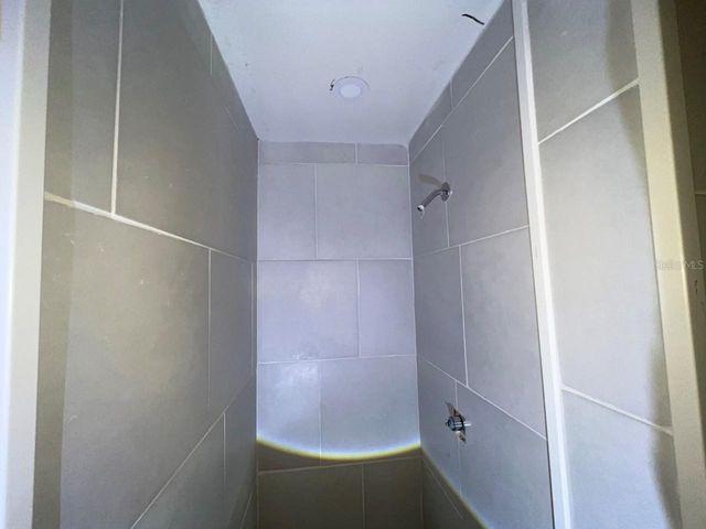 1648 MESSINA AVENUE, Orlando, FL 32811