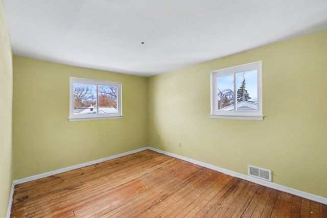 2033 Seymour Avenue, Flint, MI 48503