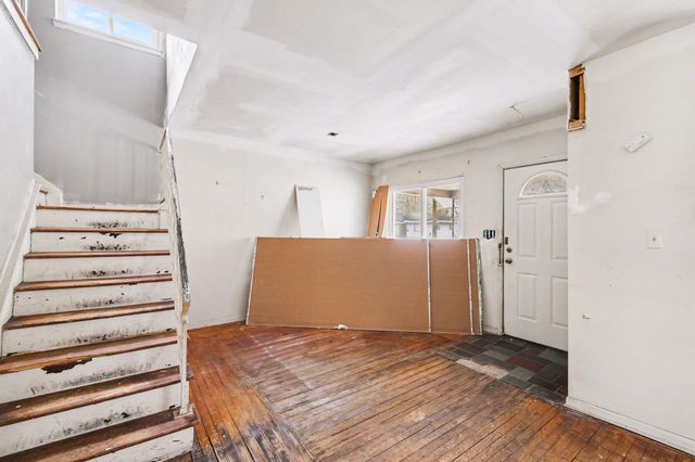 2033 Seymour Avenue, Flint, MI 48503