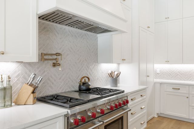 9331 Joslin Ct, Brentwood, TN 37027