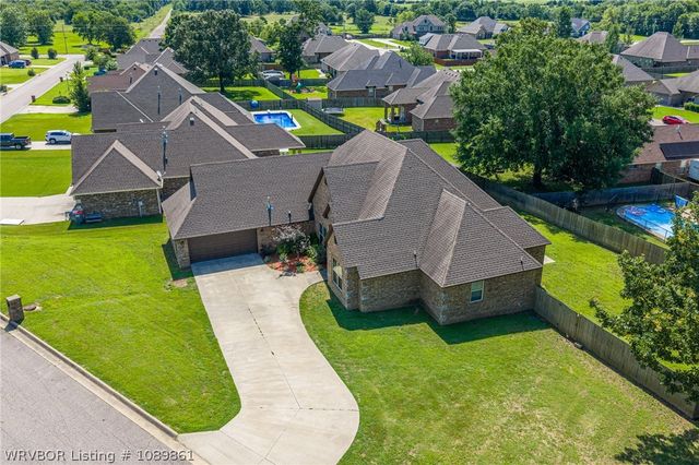 3623 Brighton Place, Greenwood, AR 72936