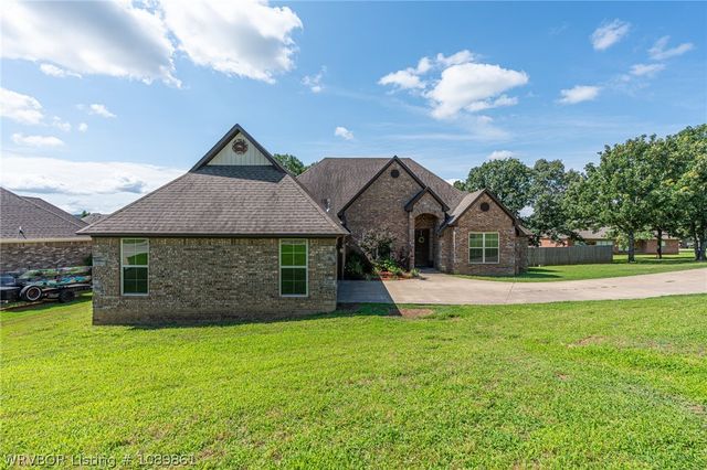 3623 Brighton Place, Greenwood, AR 72936