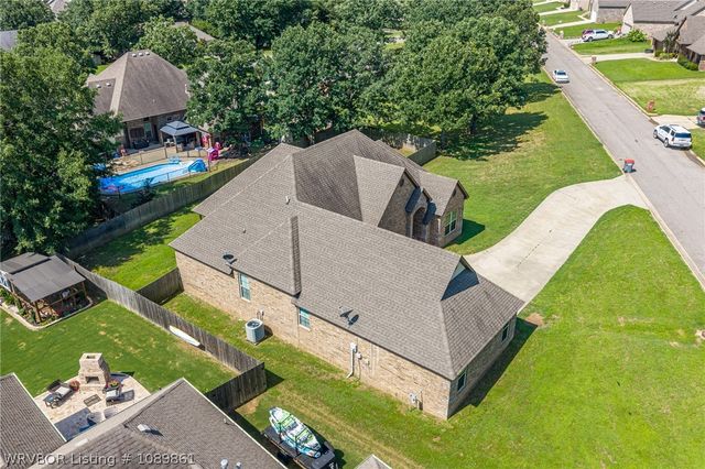3623 Brighton Place, Greenwood, AR 72936