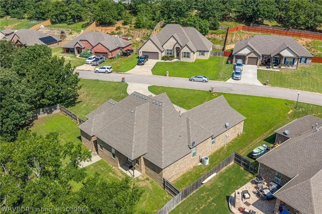 3623 Brighton Place, Greenwood, AR 72936