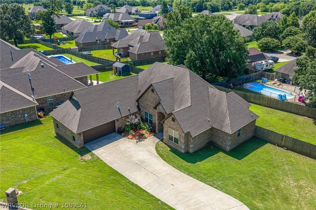 3623 Brighton Place, Greenwood, AR 72936