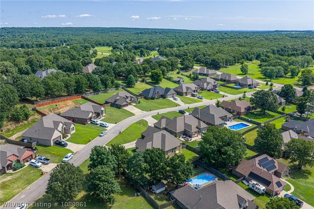 3623 Brighton Place, Greenwood, AR 72936