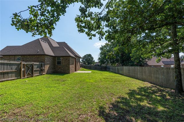3623 Brighton Place, Greenwood, AR 72936