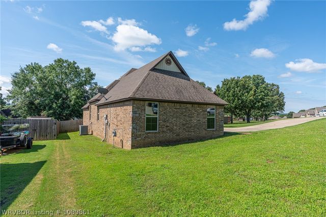 3623 Brighton Place, Greenwood, AR 72936
