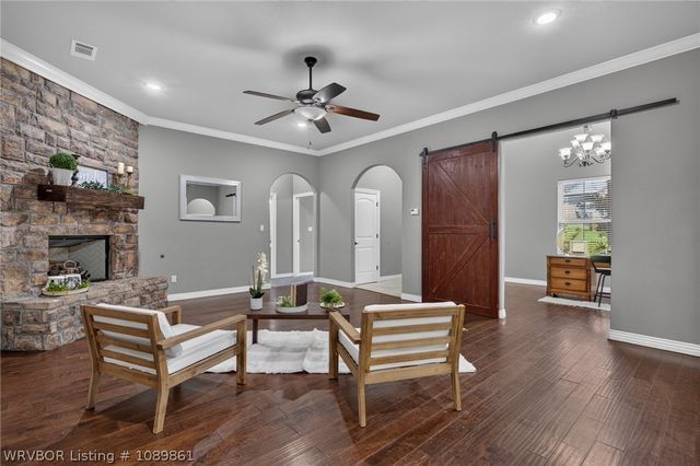 3623 Brighton Place, Greenwood, AR 72936