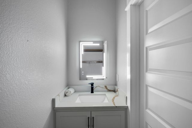 403 Santa Fe Street, Alvarado, TX 76009