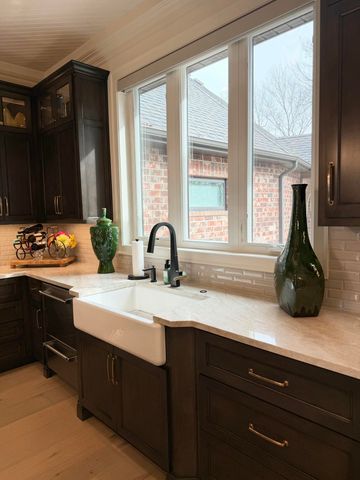 878 E Galway Court, Nixa, MO 65714