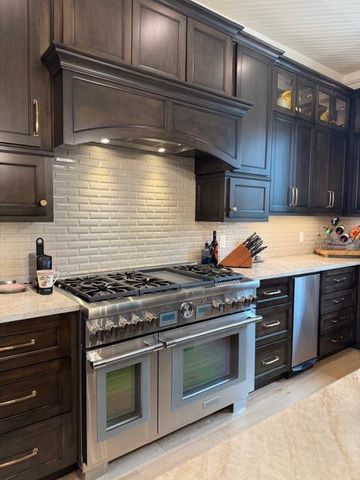 878 E Galway Court, Nixa, MO 65714