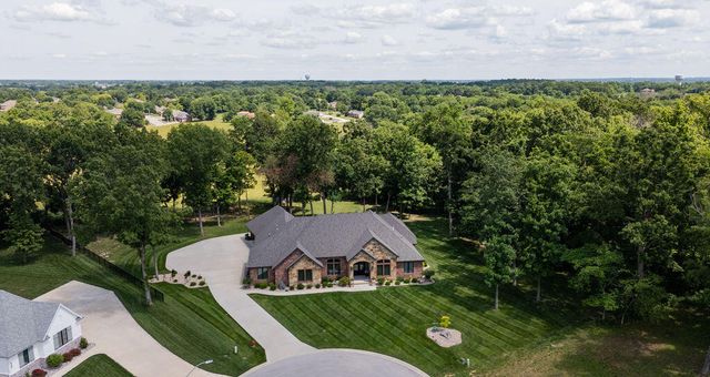 878 E Galway Court, Nixa, MO 65714