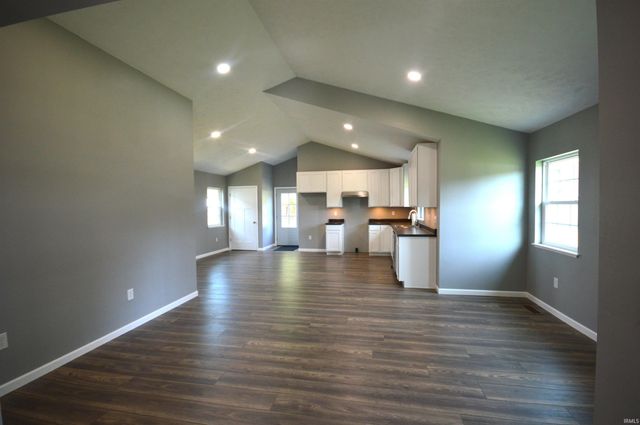 905 Vanburen Street, Walkerton, IN 46574