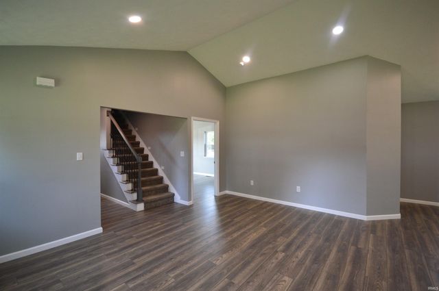 905 Vanburen Street, Walkerton, IN 46574