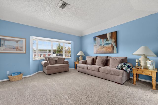 3194 Pebble Beach Drive, Lake Worth, FL 33467