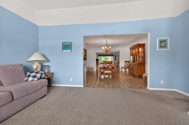 3194 Pebble Beach Drive, Lake Worth, FL 33467