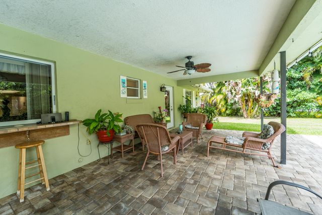 3194 Pebble Beach Drive, Lake Worth, FL 33467