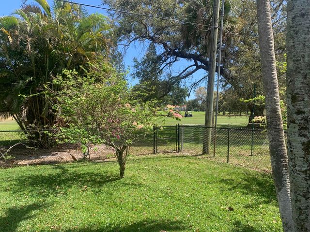 3194 Pebble Beach Drive, Lake Worth, FL 33467