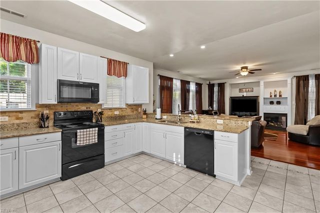 434 Blue Beech WAY, Chesapeake, VA 23320